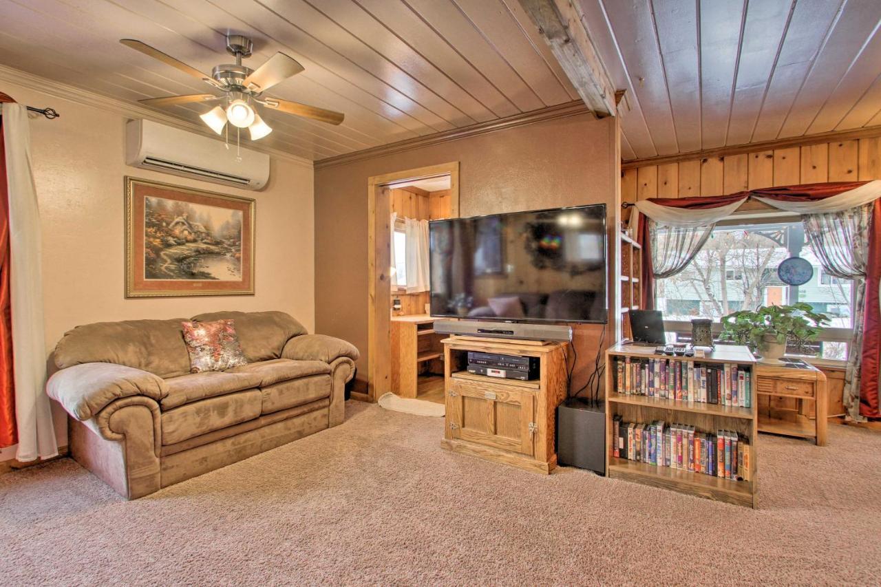 Cozy Home With Hot Tub Half Mi To Salmon River! Exteriér fotografie