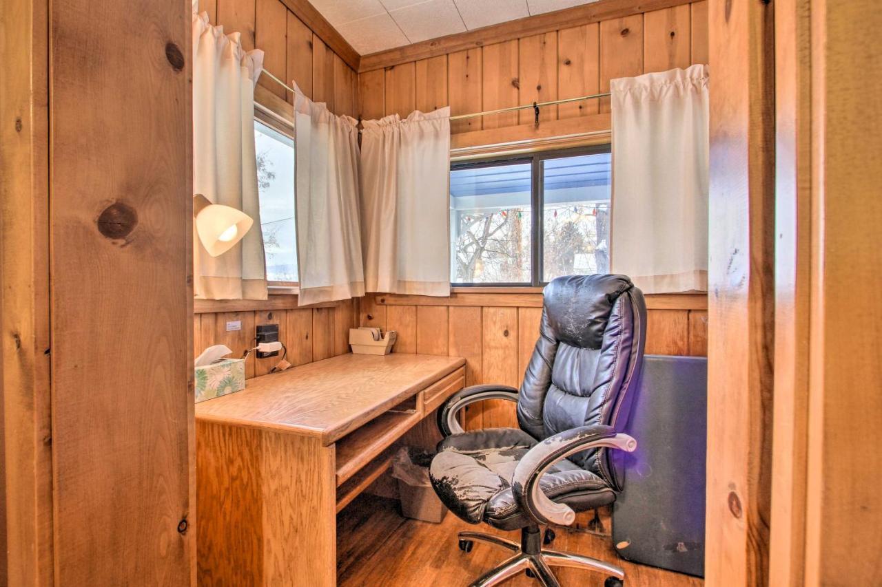Cozy Home With Hot Tub Half Mi To Salmon River! Exteriér fotografie