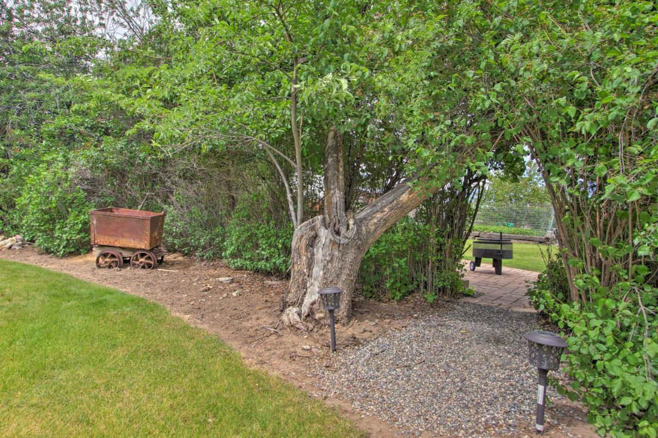 Cozy Home With Hot Tub Half Mi To Salmon River! Exteriér fotografie